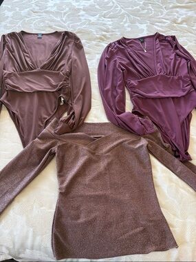 Women’s V-Neck Long Sleeve Top bundle in Mauve Plum